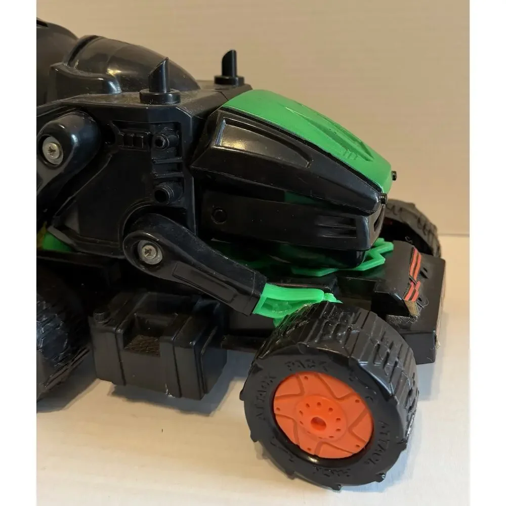 Hot Wheels 1992 Attack Pack Slime Inator Cement Truck to Hornet Incomplete